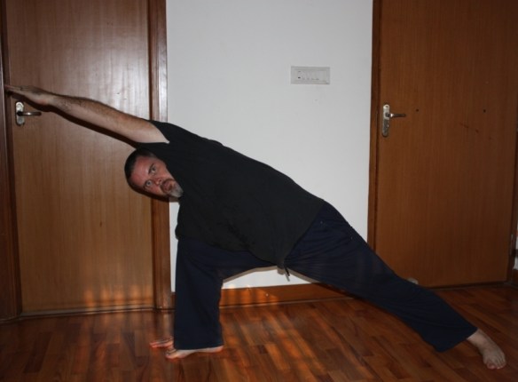 Side Angle Pose (Utthita Parsvakonasana)