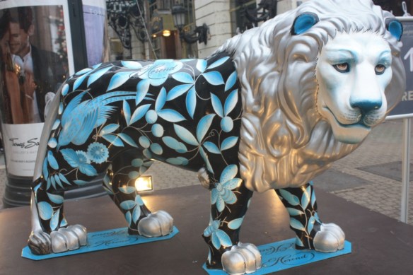 Taken in December of 2016  at Vörösmarty Square in Budapest