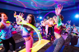 bombay_yoga-2e16d0ba-fill-735x490