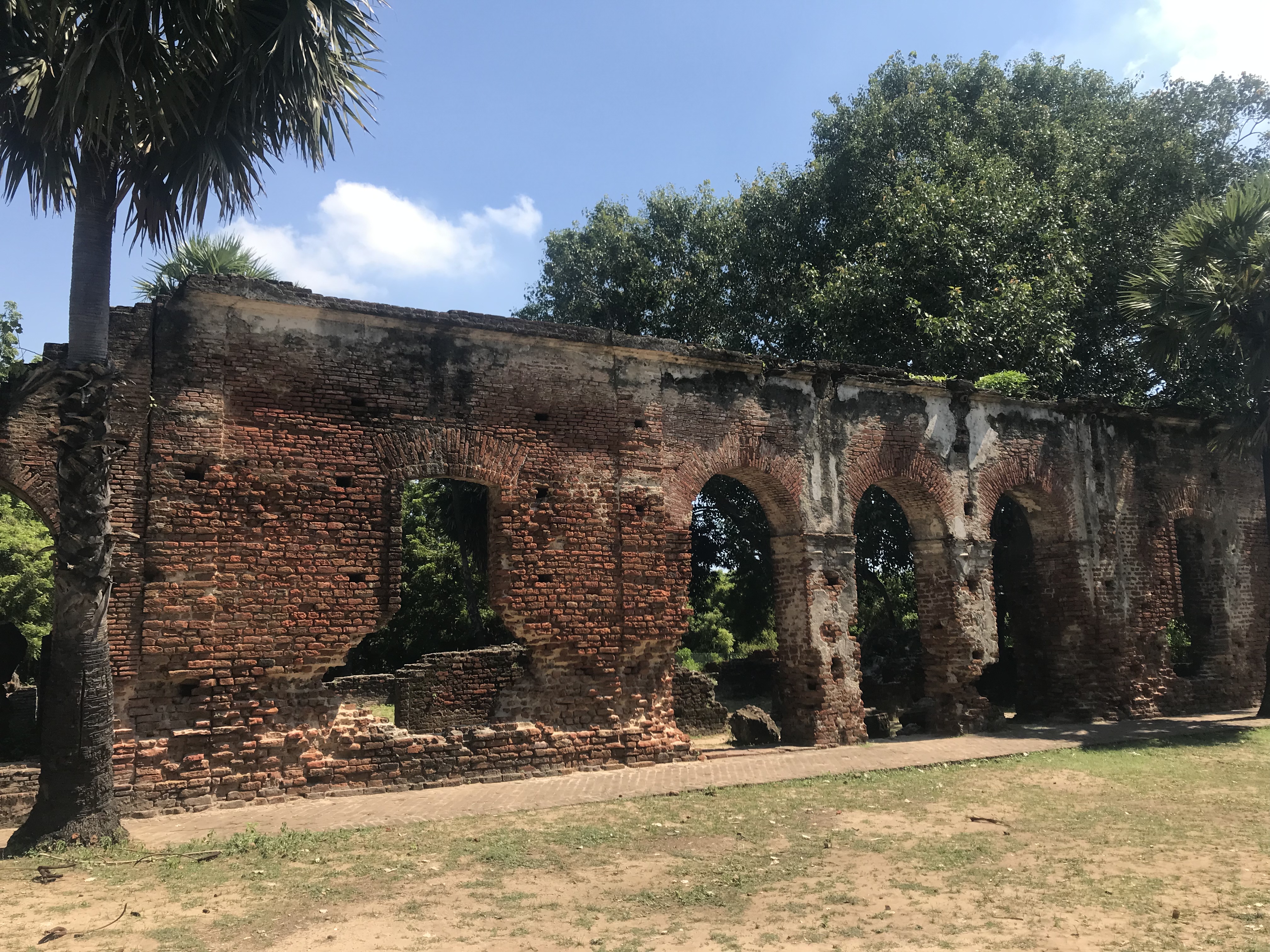 995F2BE9-D097-492C-9447-01C562541142