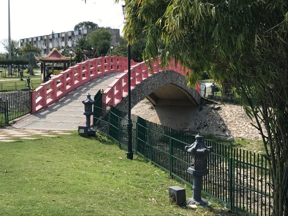 F5EE58F9-3D10-4460-A62D-9BAC8C9637A1