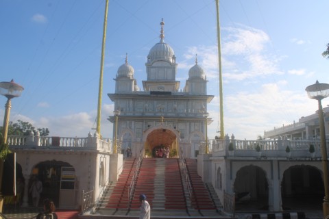 Gurudwara Data Bandi Chhod Sahib Gwalior. Taken from the front.
