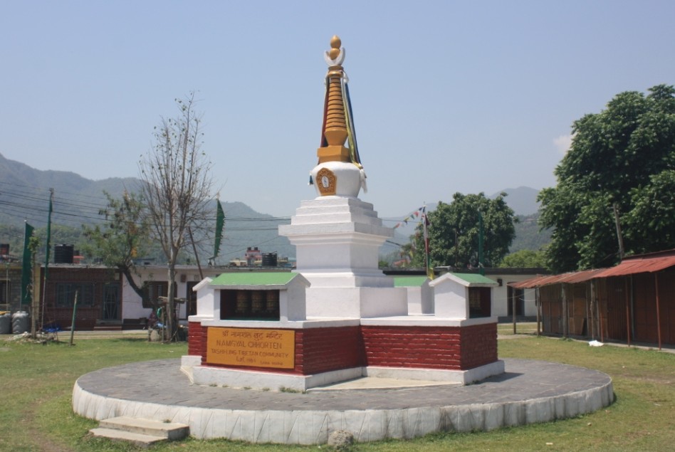 Photograph of the Namgyal Chorten located on the outskirts of Pokhara, Nepal.